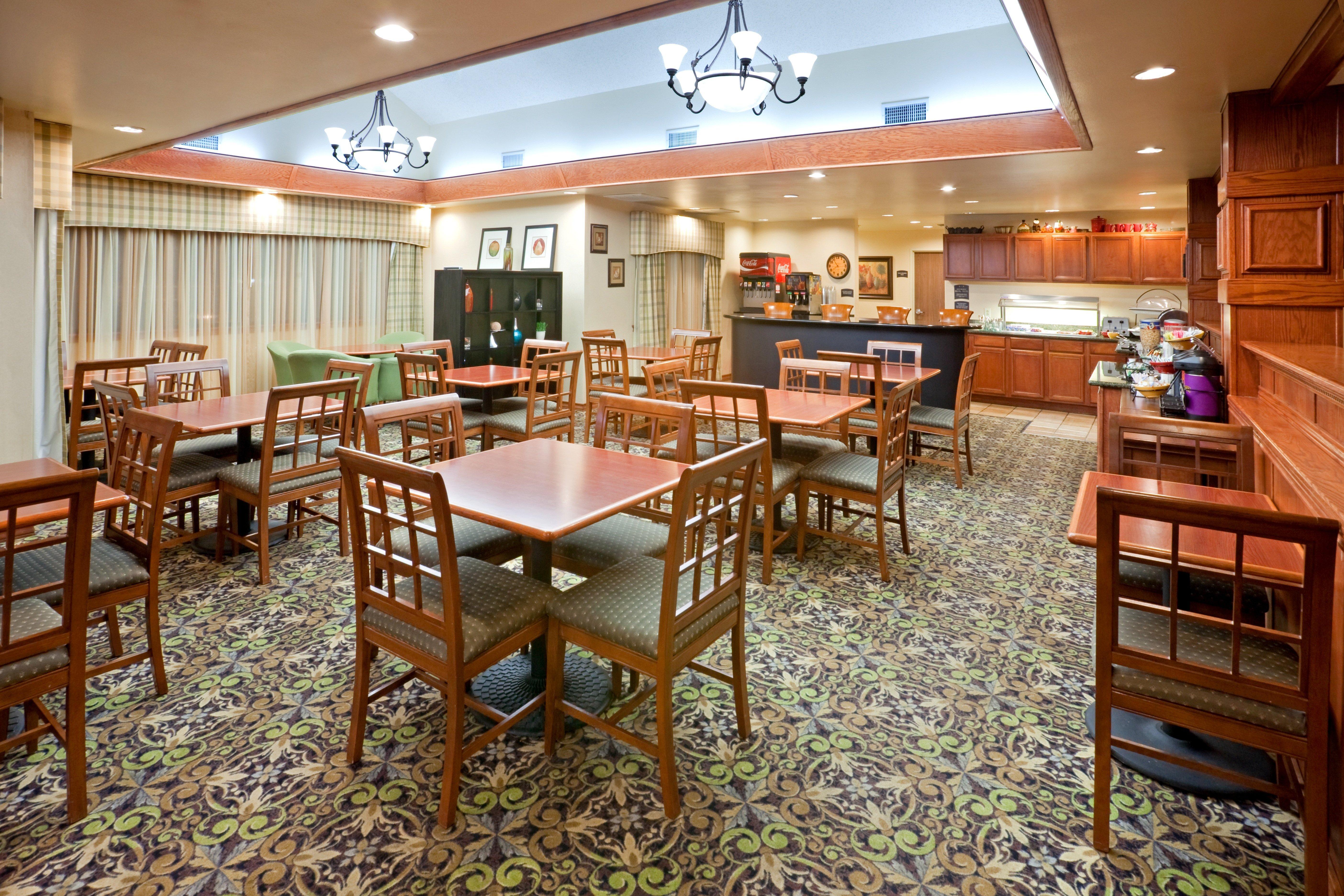 Staybridge Suites Lubbock-University Area By Ihg Экстерьер фото