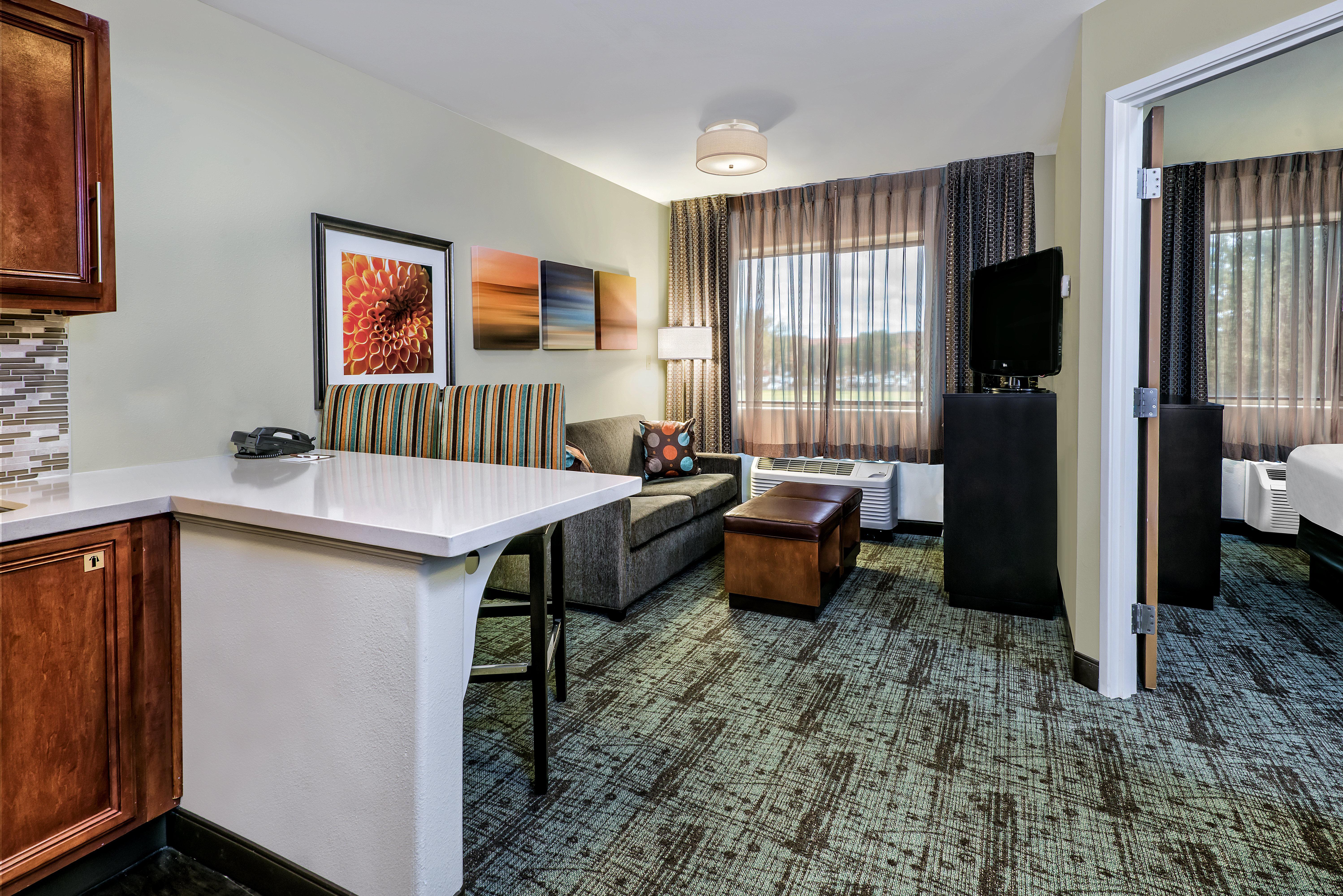 Staybridge Suites Lubbock-University Area By Ihg Экстерьер фото