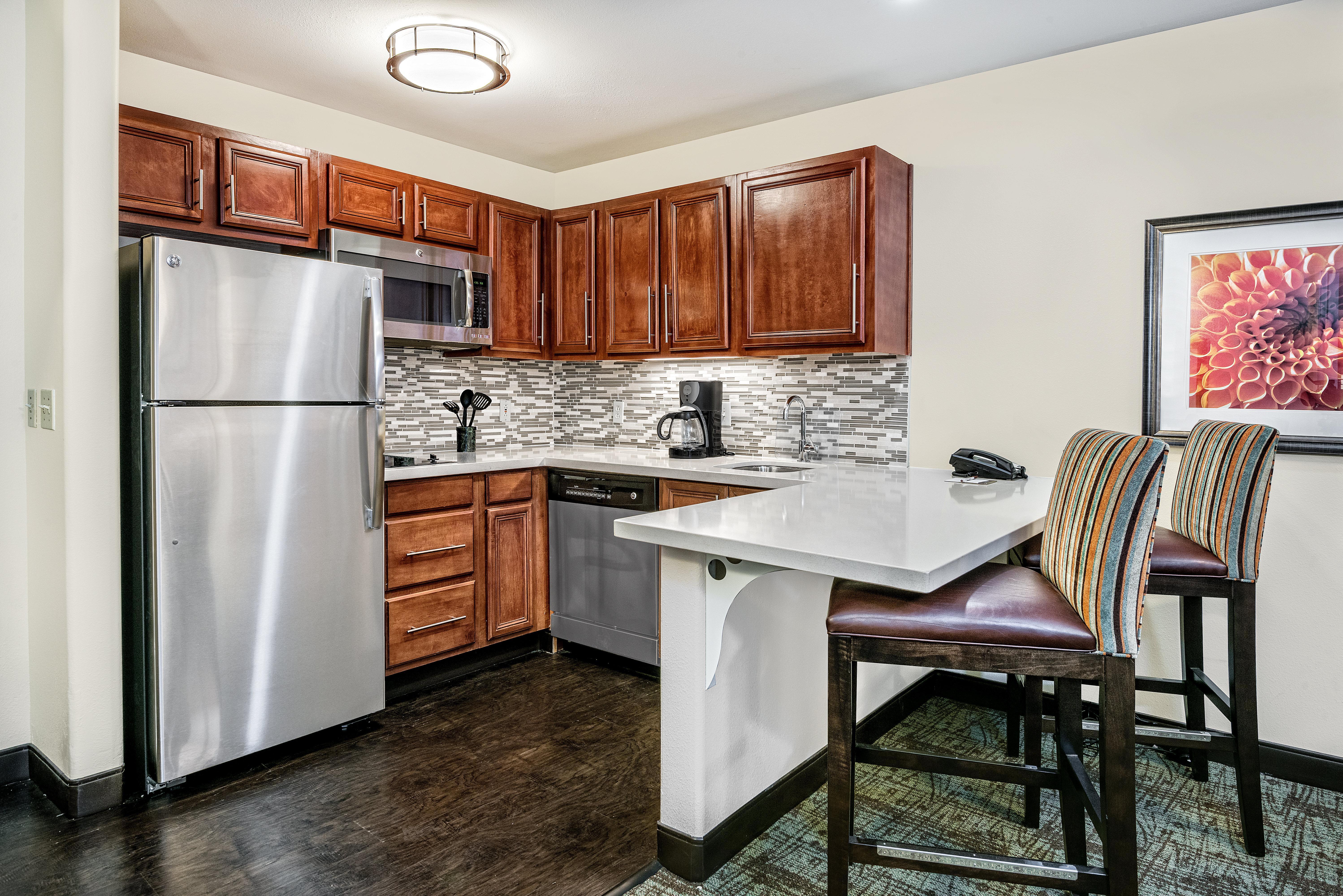 Staybridge Suites Lubbock-University Area By Ihg Экстерьер фото
