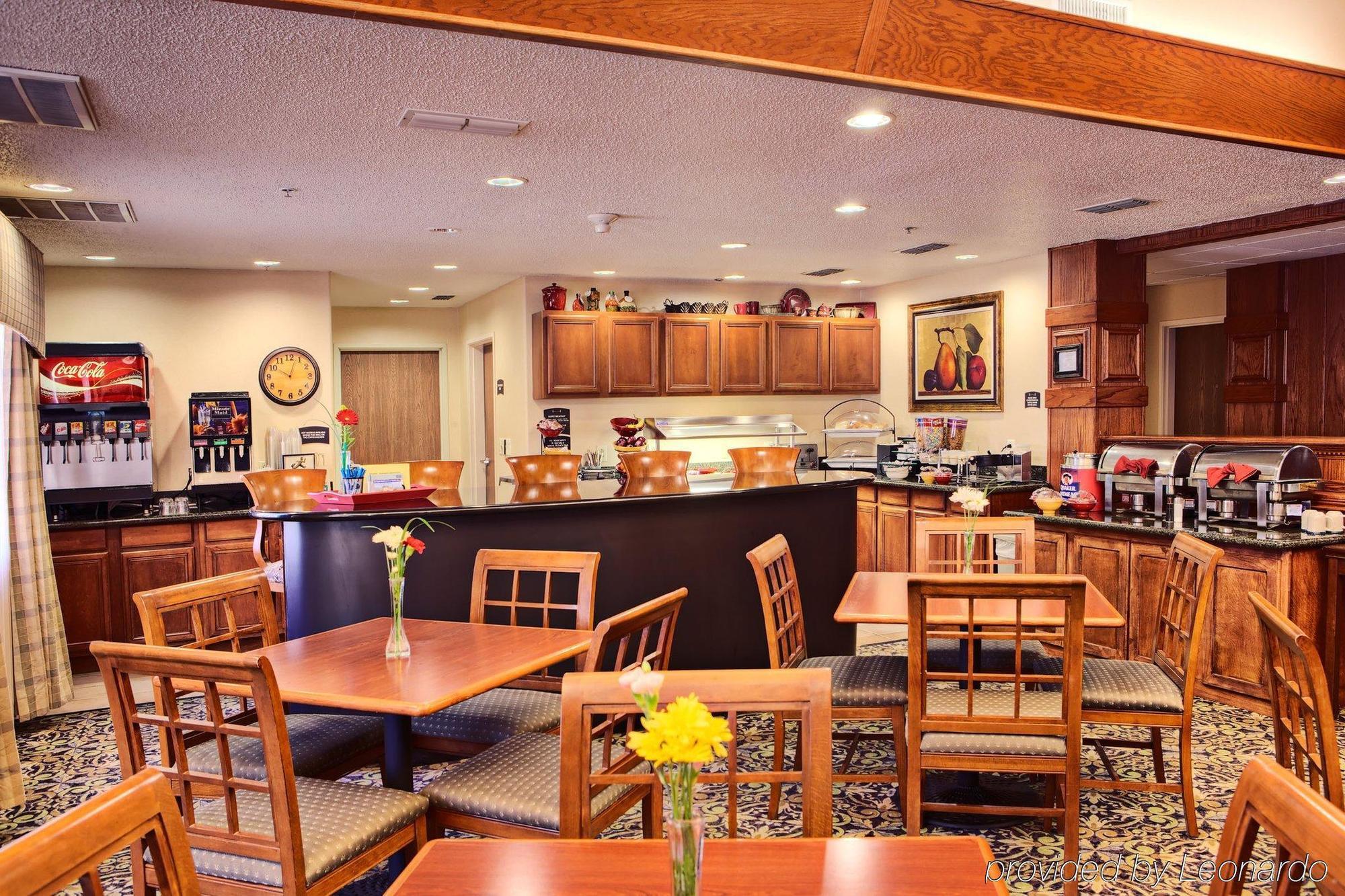 Staybridge Suites Lubbock-University Area By Ihg Экстерьер фото