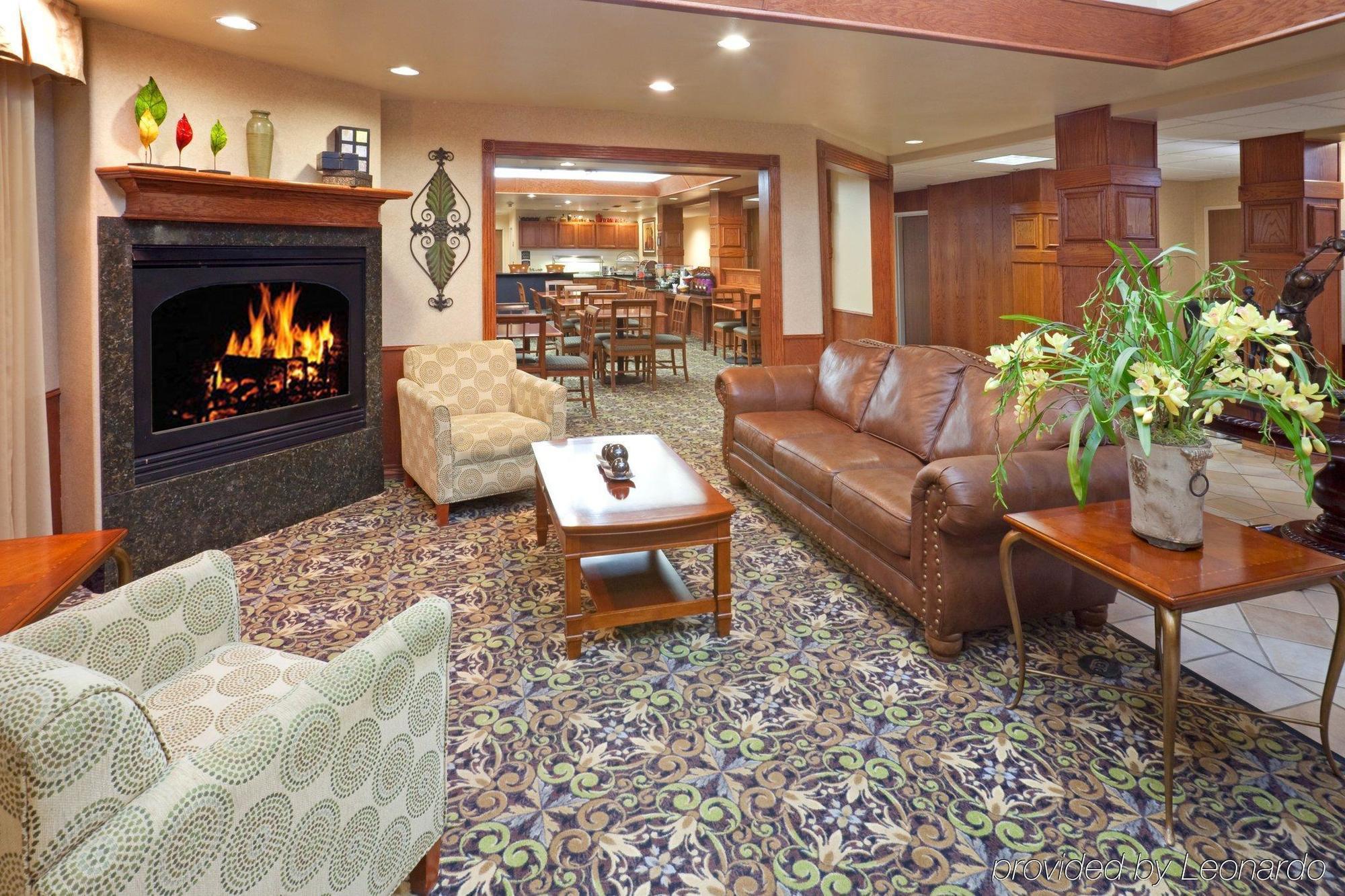 Staybridge Suites Lubbock-University Area By Ihg Экстерьер фото