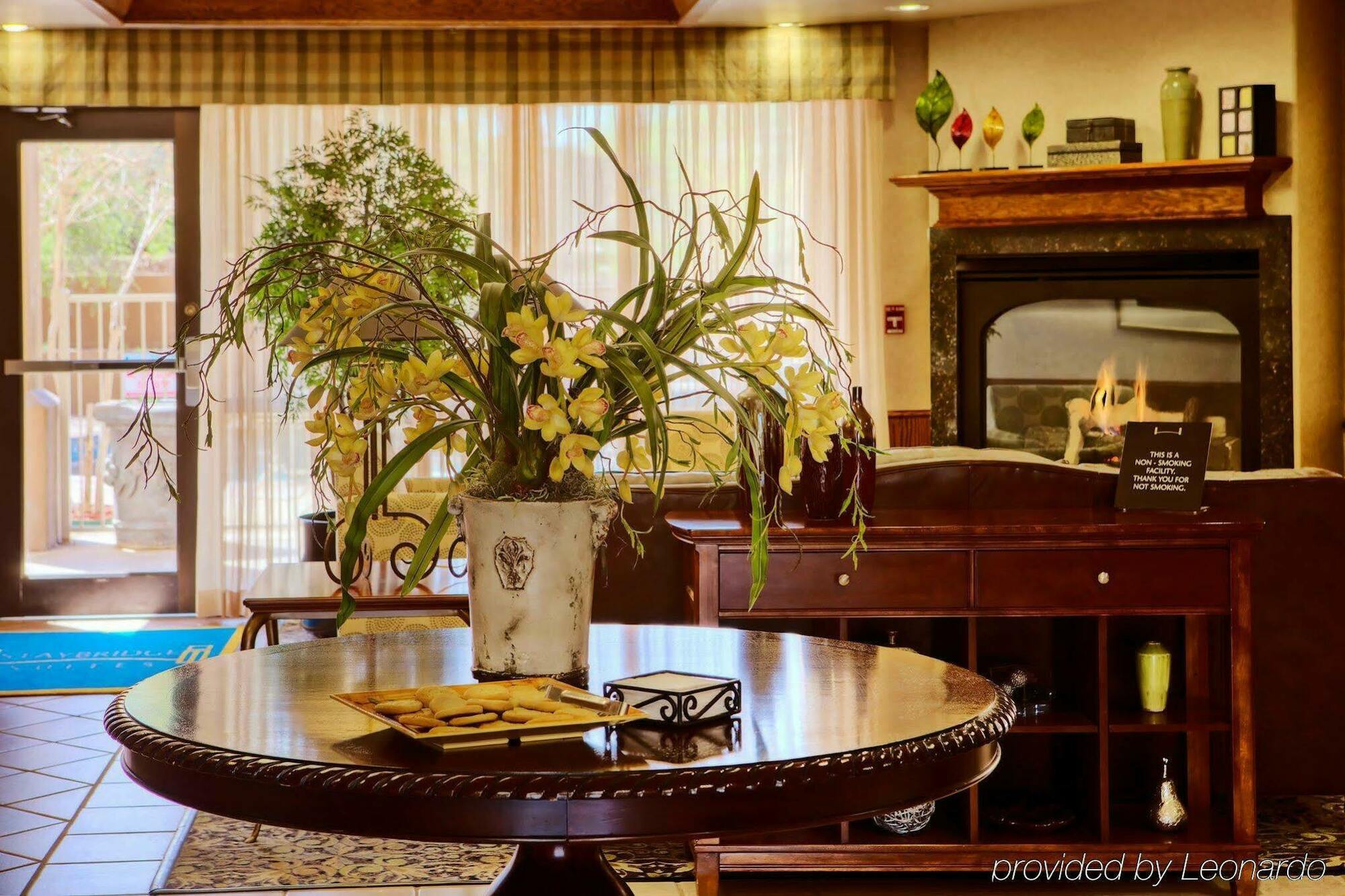 Staybridge Suites Lubbock-University Area By Ihg Экстерьер фото